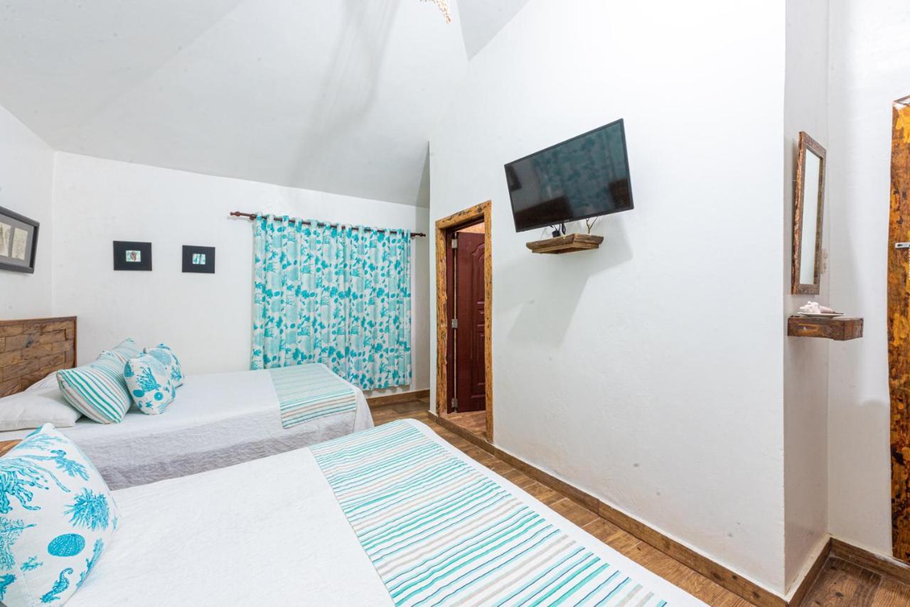 Vista De Aguilas Ecolodge 페데르날레스 외부 사진