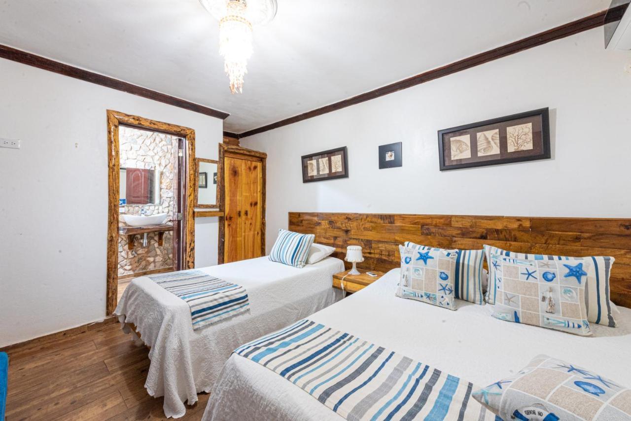 Vista De Aguilas Ecolodge 페데르날레스 외부 사진